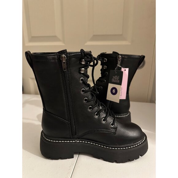 Wild Fable Women’s Logan Lug Combat Boots with memory foam insole size 6 NWT - Picture 5 of 8